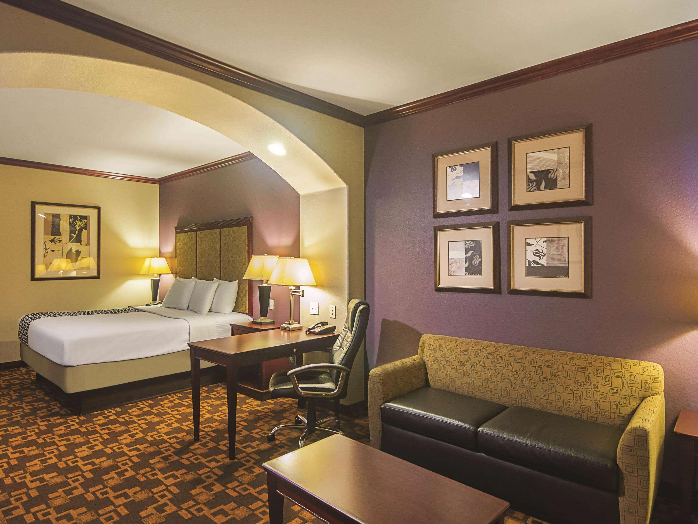 La Quinta By Wyndham Lindale Hotell Exteriör bild