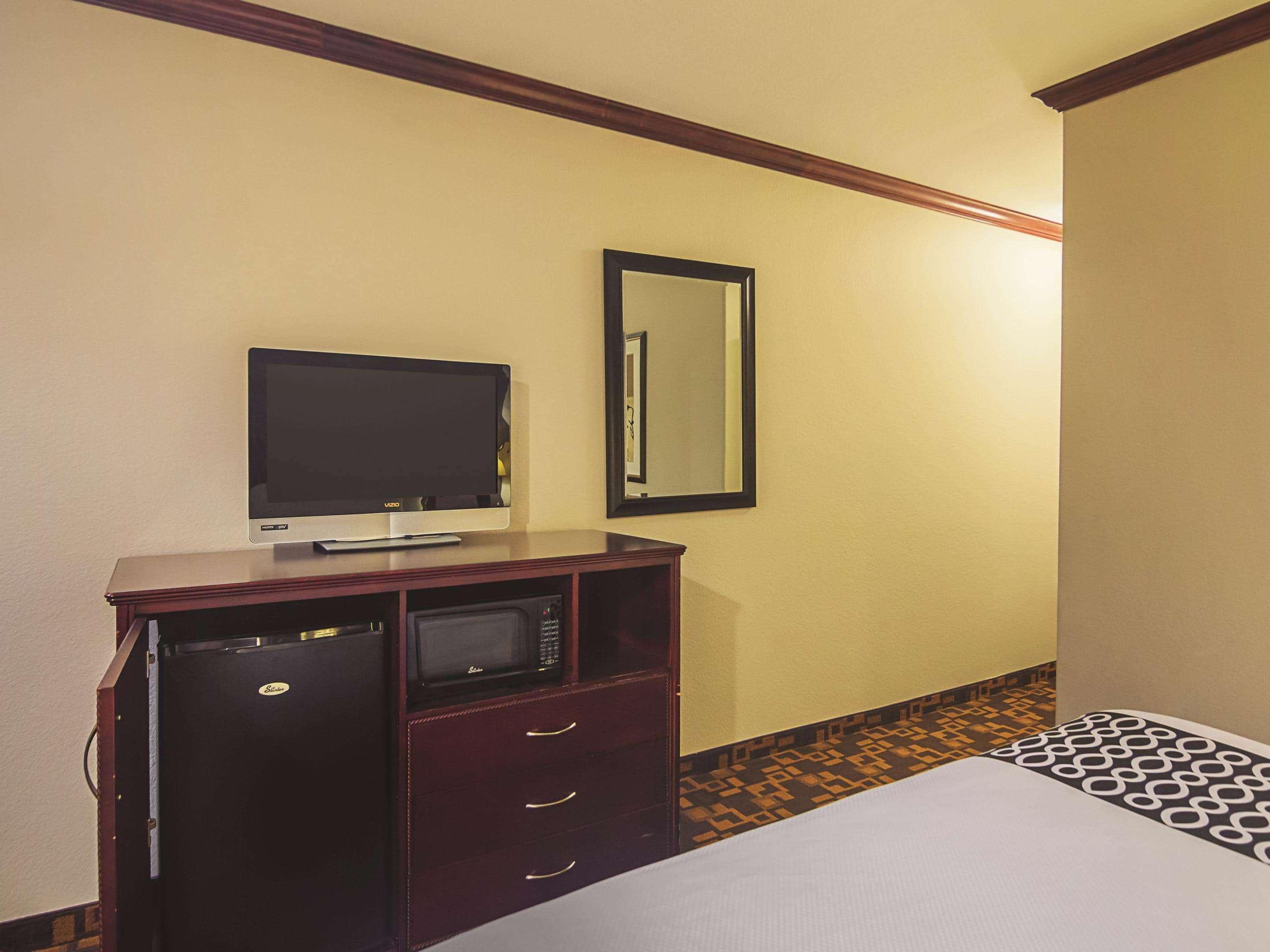 La Quinta By Wyndham Lindale Hotell Exteriör bild