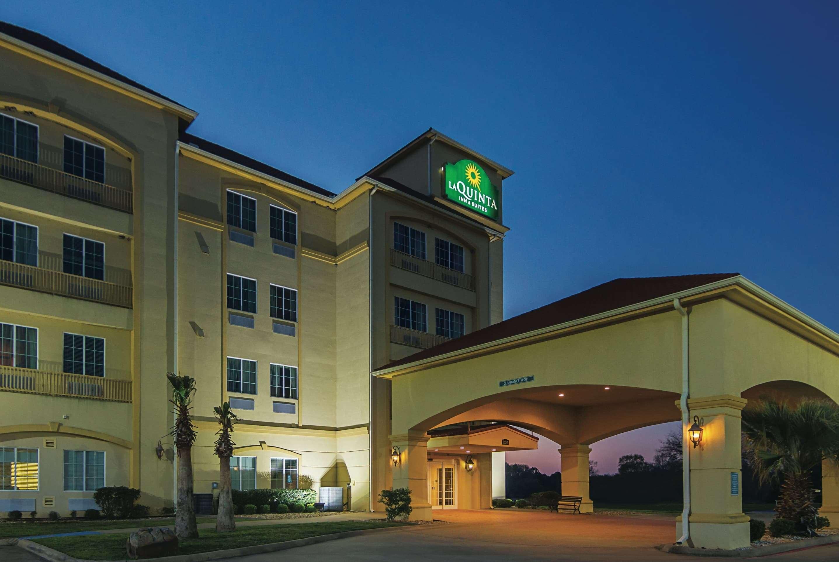 La Quinta By Wyndham Lindale Hotell Exteriör bild